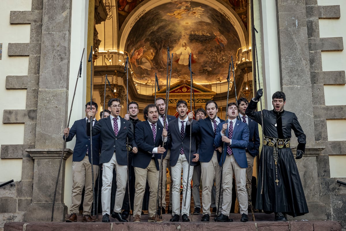 Los hombres de la Semana Santa de Sagunto rechazan que las mujeres procesionen con ellos: “La tradición es la tradición”