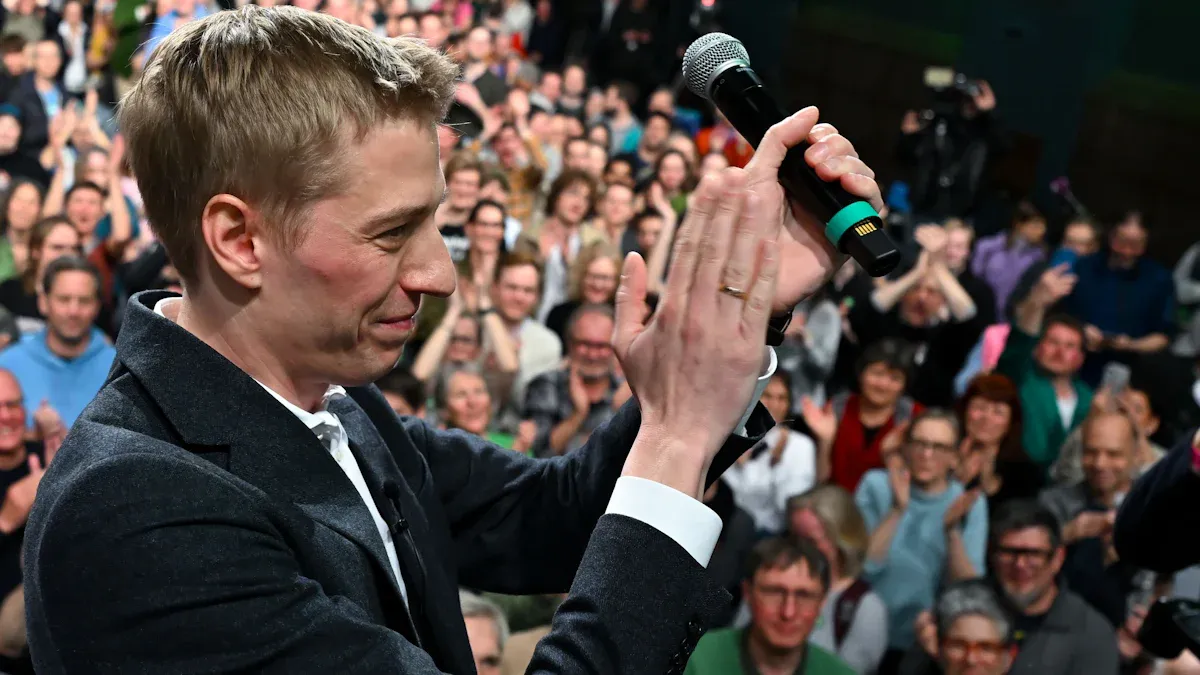 Dominik Krause siegt in Stichwahl: Das ist Münchens erster grüner Oberbürgermeister