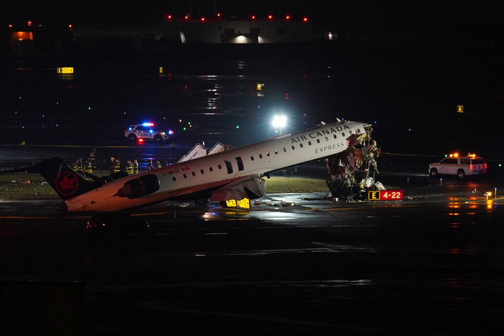 Air Canada flight collides with a Port Authority vehicle at New York’s LaGuardia Airport