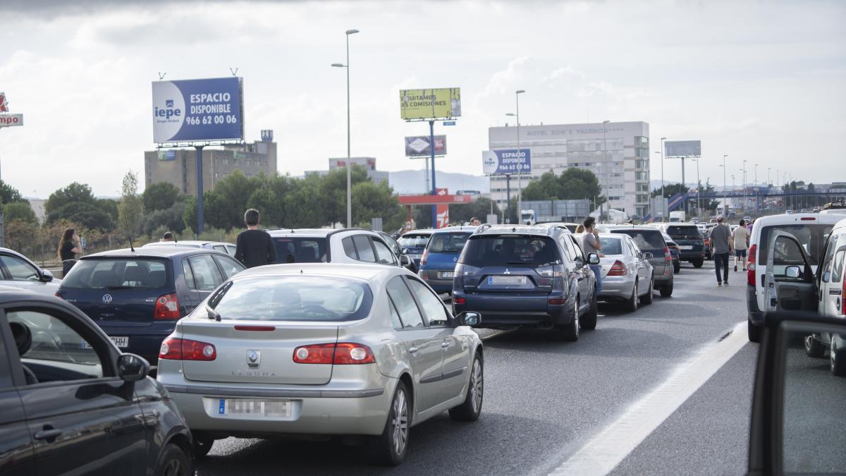 
                                           La Generalitat Valenciana impulsa el coche compartido: el BlaBlaCar que ya usan en la UV
                                       