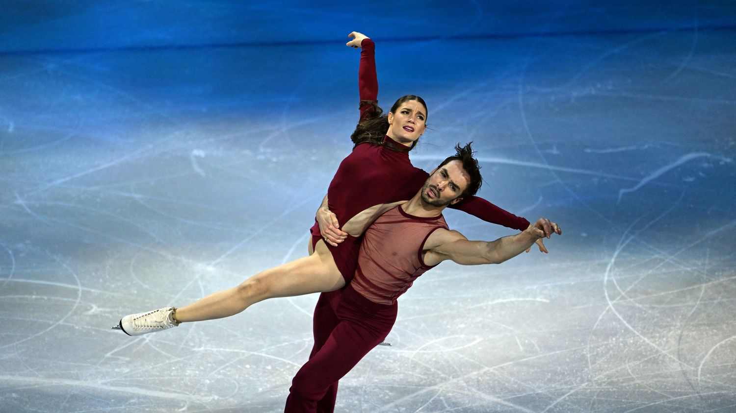"Etre aux Mondiaux permet un peu de surpasser le blues post-JO"... Après l'or à Milan, Laurence Fournier Beaudry et Guillaume Cizeron chassent le titre mondial