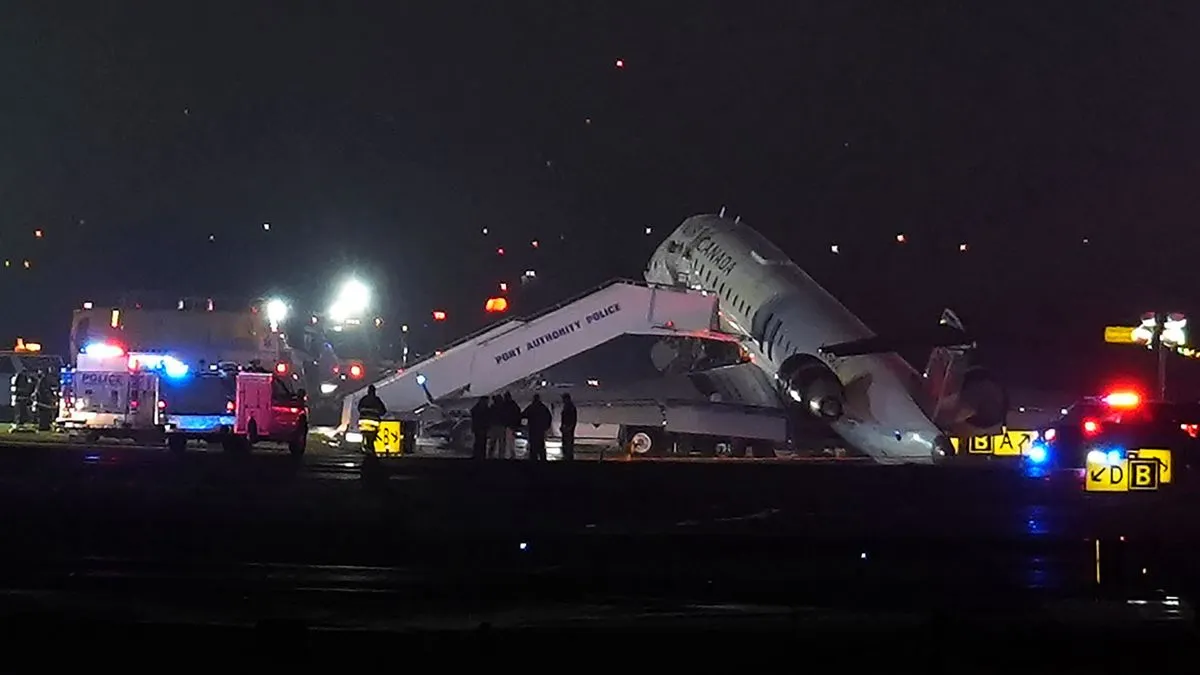 New York: Air-Canada-Flug kollidiert am Flughafen LaGuardia mit Fahrzeug