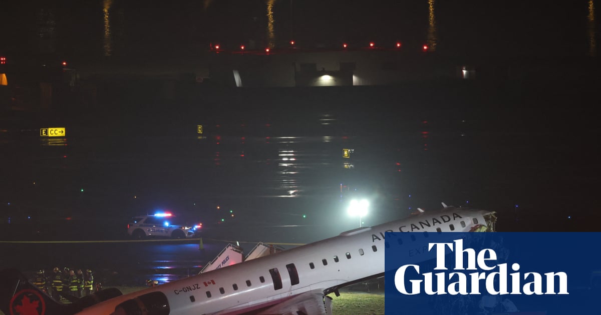 Air Canada plane collides with ground vehicle at New York’s LaGuardia airport, halting all flights