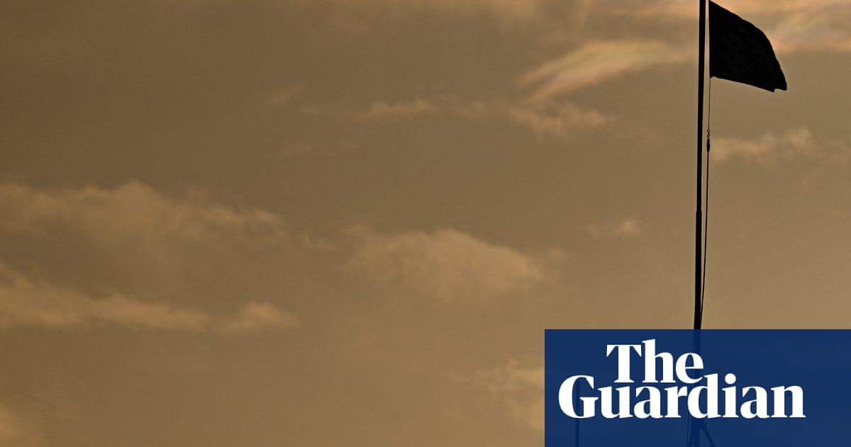 Trump orders blockade of sanctioned oil tankers entering and leaving Venezuela