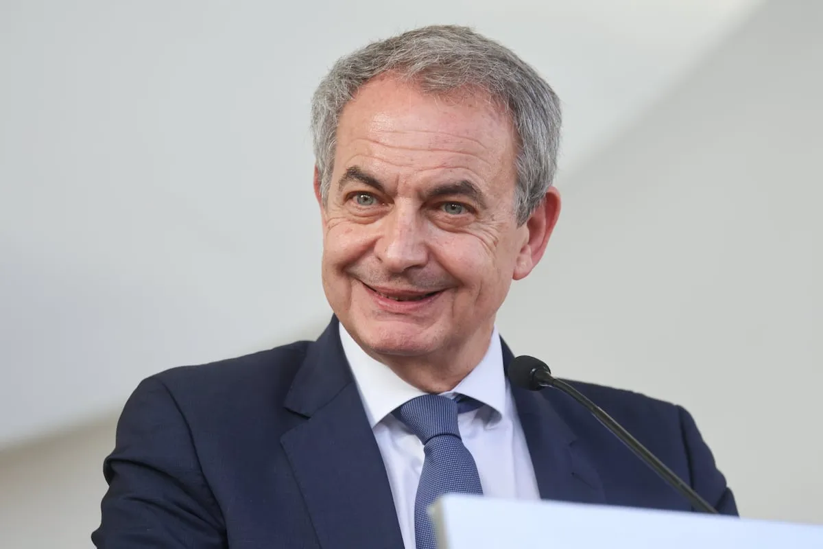 Zapatero se desvincula de la consultora investigada en el ‘caso Plus Ultra’: “No sabía quiénes eran los clientes”