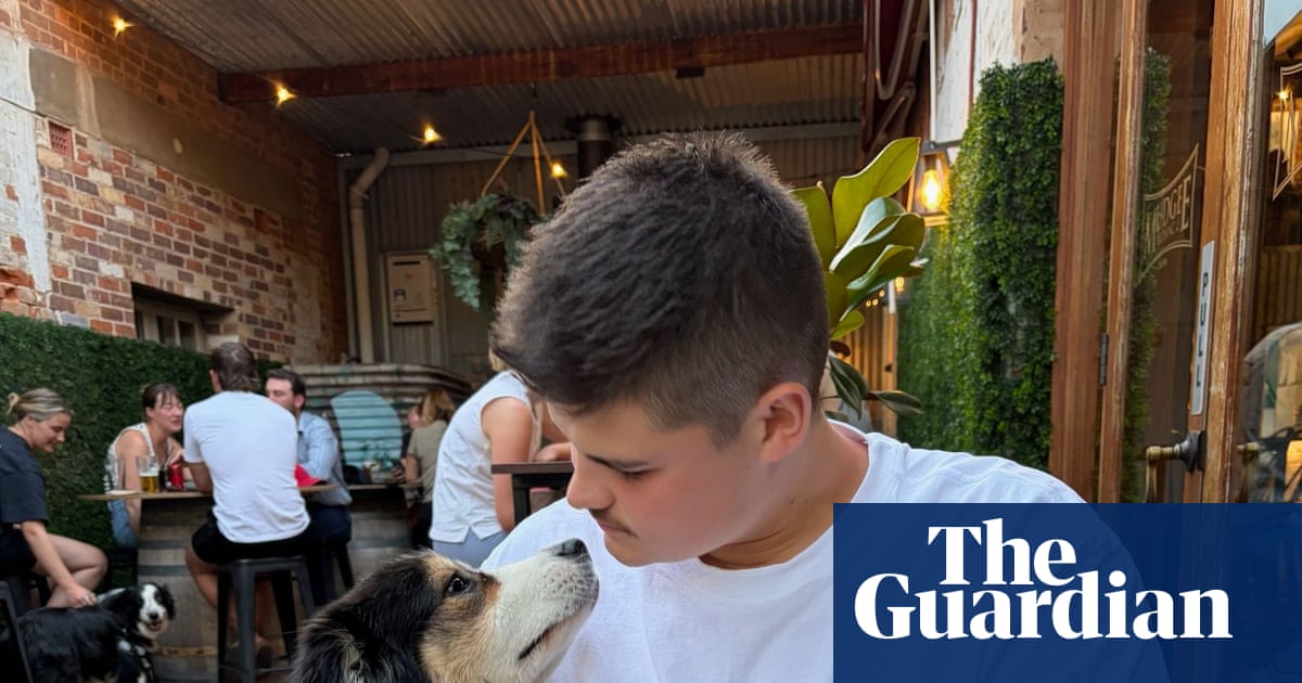 Police officer shot in Bondi attack loses sight in one eye, as questions persist over security at Hanukah celebration