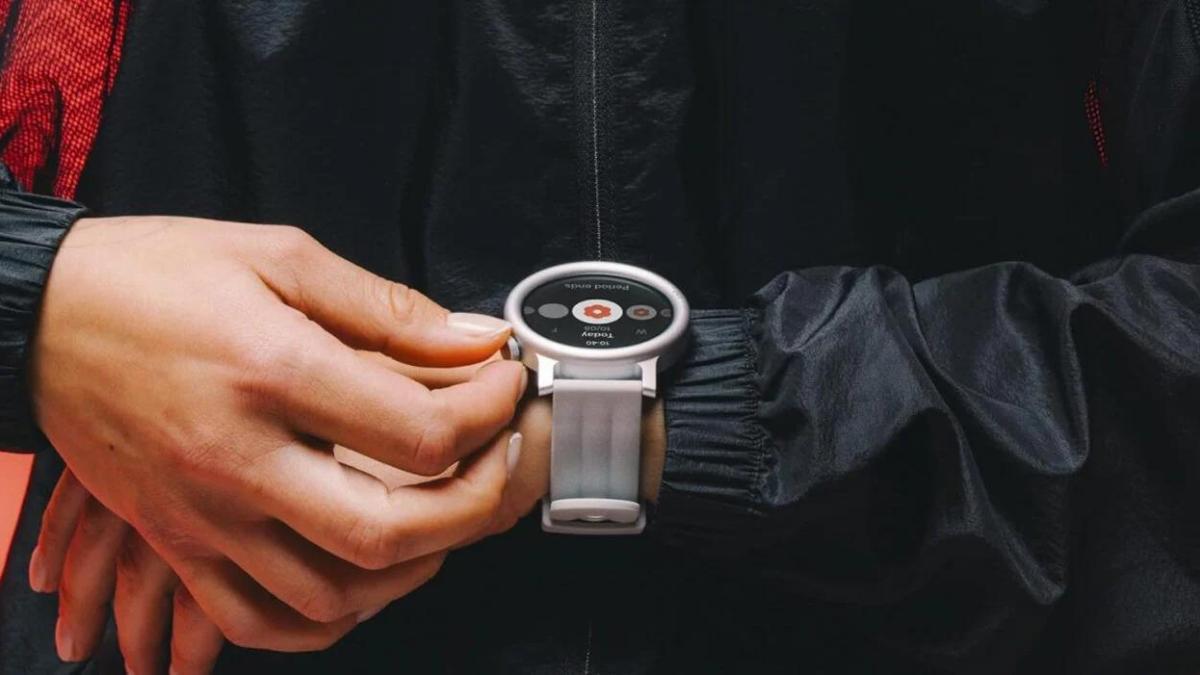 Un CMF Watch para entrenar, con un precio que ronda los 50 €