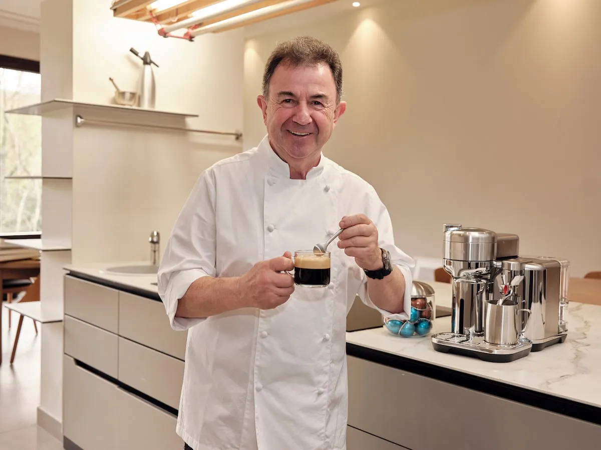 Cuatro décadas de un café que se reinventa y convence a los chefs más laureados 