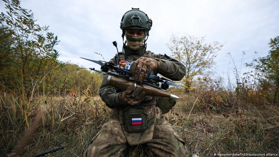 Russland: Wie Studenten mit Tricks zur Armee gelockt werden