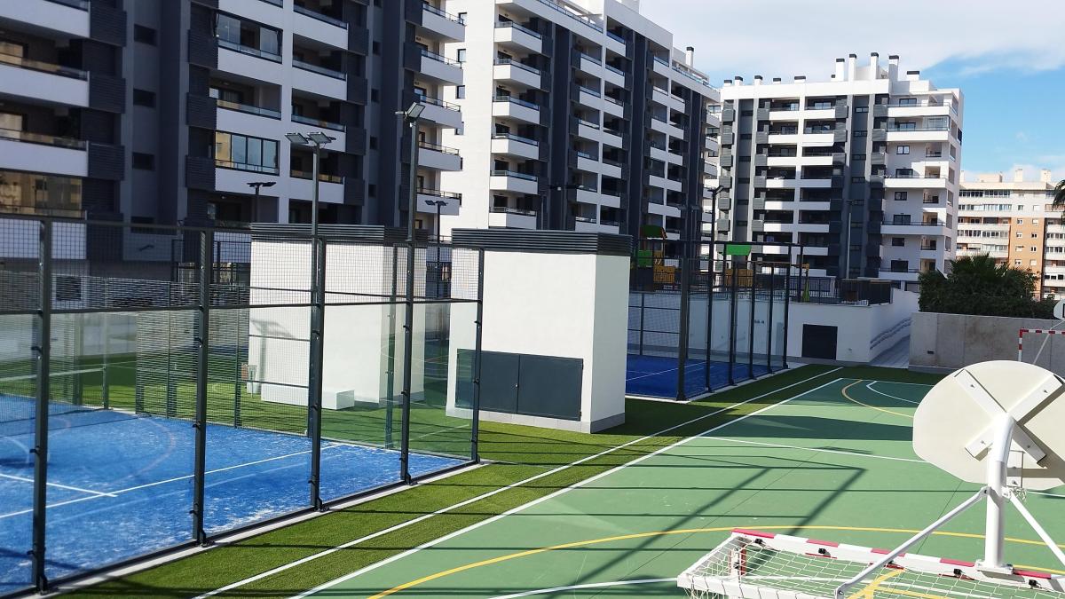 
                                                   La jueza que investiga la adjudicación de pisos en Alicante cita a tres cargos de Vivienda
                                               