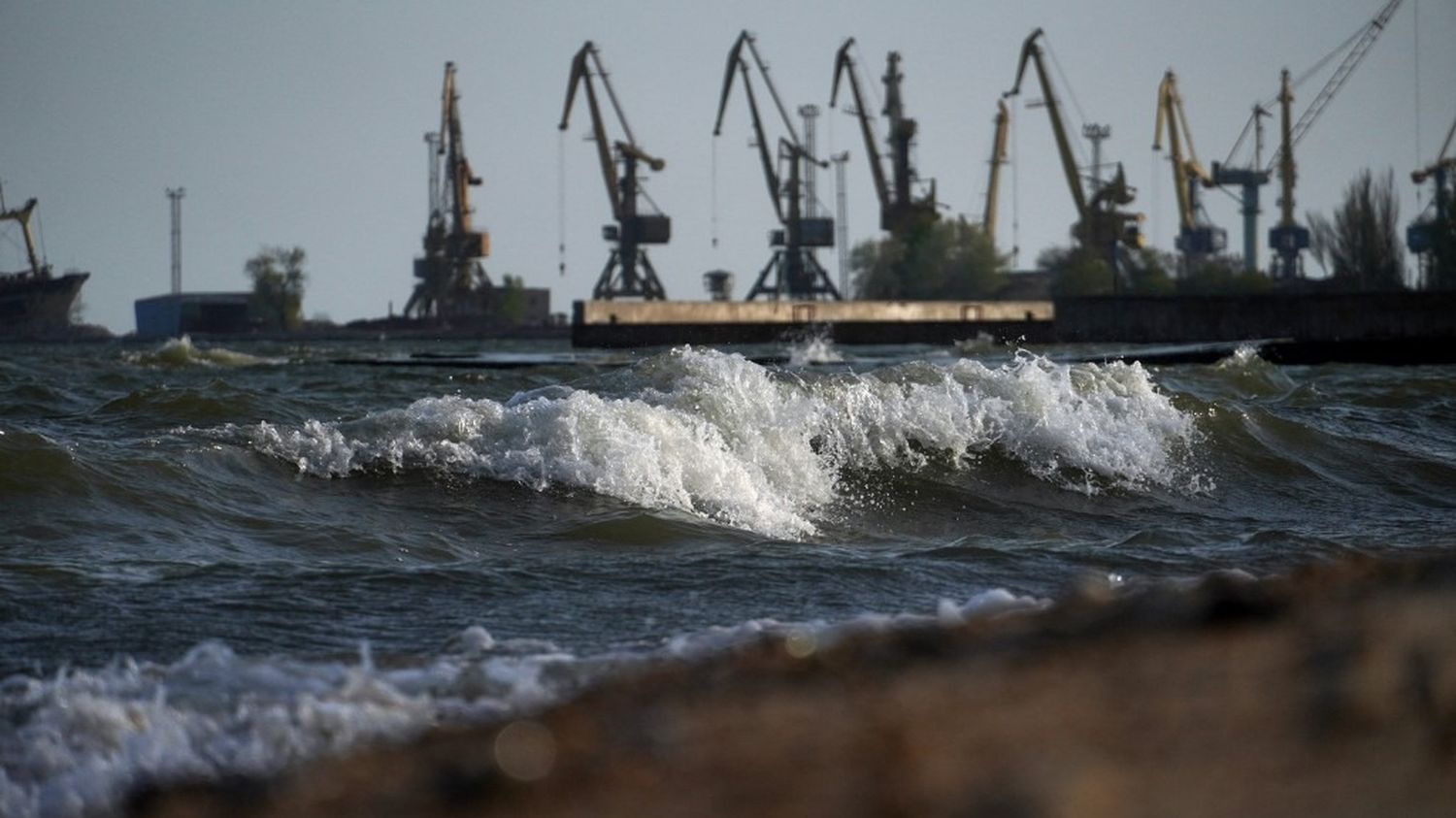 En Russie, un port situé près de la Finlande touché par une attaque de drones ukrainienne