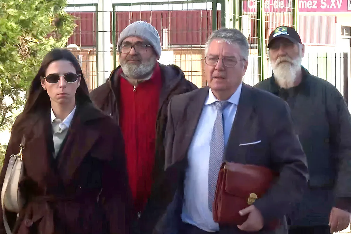 'Juli' y 'Lolo', los hermanos del crimen de Francisca Cadenas que superaron interrogatorios de 1.000 preguntas: "Son extremadamente fríos y calculadores, se sentían impunes"