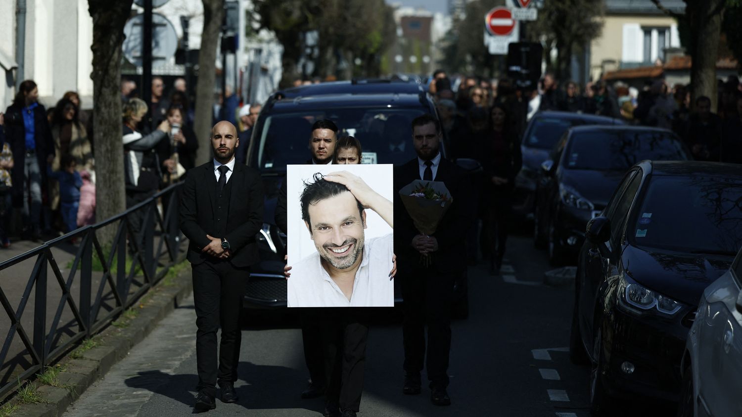 Obsèques de Bruno Salomone : le dernier hommage, intime et populaire, à "un homme qu'on aurait voulu comme frère"