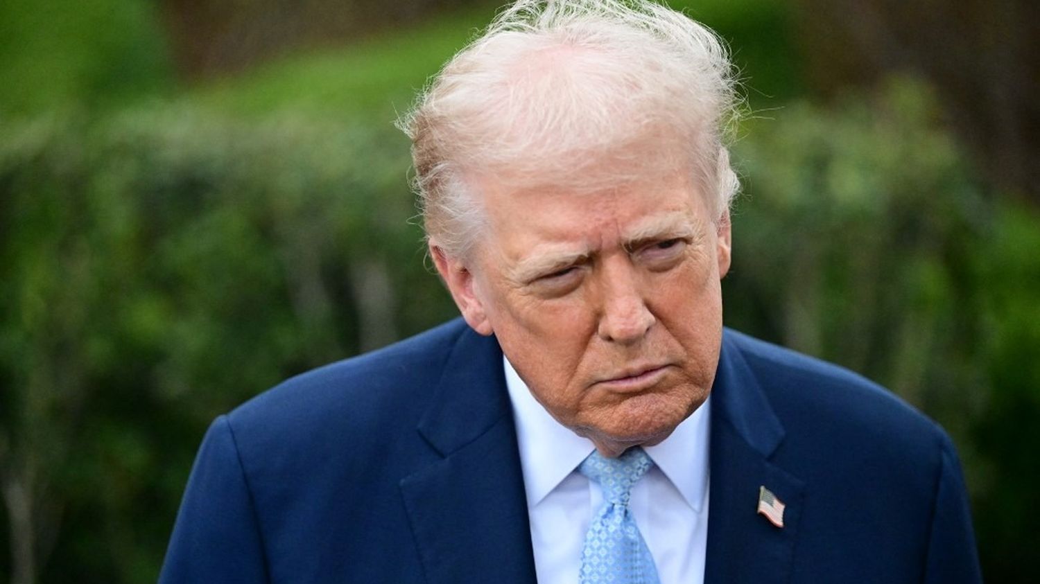 Donald Trump affirme avoir eu de "très bonnes discussions pour une cessation totale" des hostilités avec l'Iran, une version démentie par Téhéran