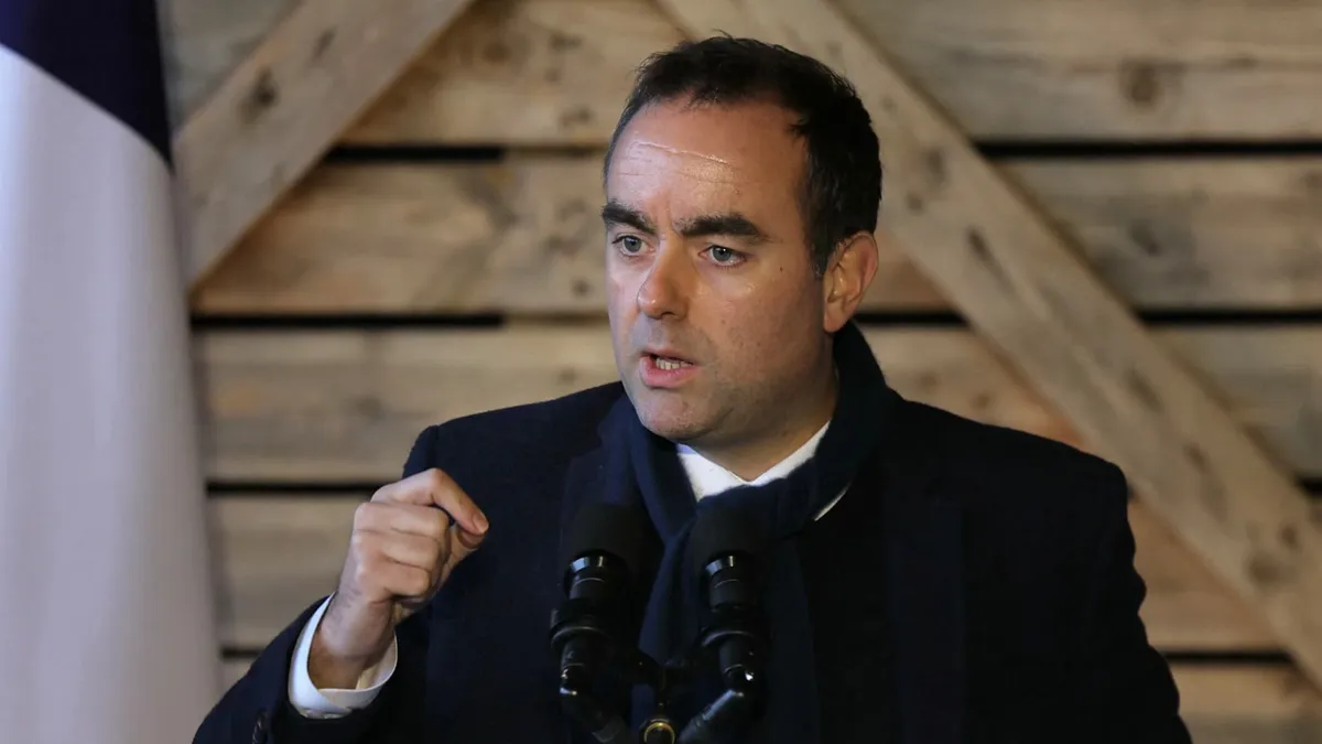 Il demande à la 2e raffinerie française de produire plus: Sébastien Lecornu va prendre des mesures pour faire face au choc énergétique