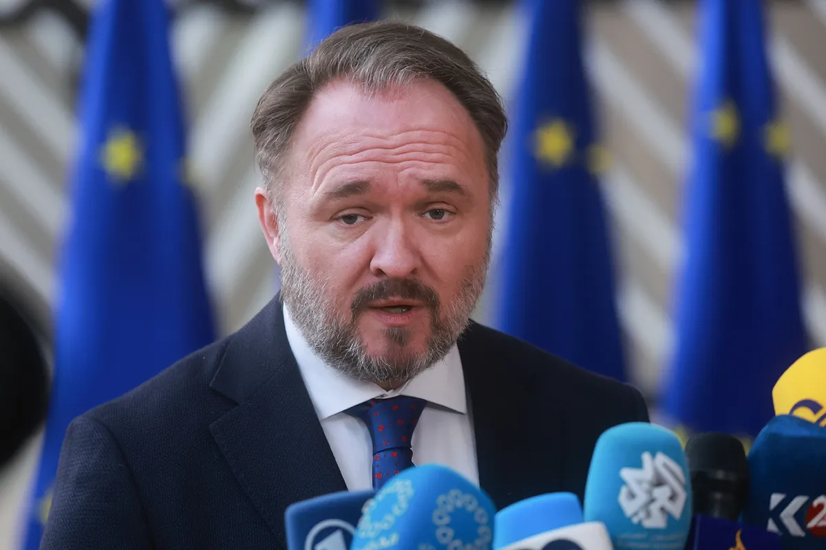 Bruselas pide a los países que comiencen a prepararse ya para el próximo invierno por las posibles interrupciones en el suministro energético en Oriente Medio