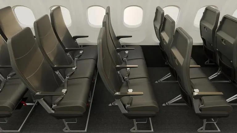 "Jusqu’à 5 cm d’espace supplémentaire pour les jambes": Easyjet annonce de nouveaux sièges dans ses avions pour plus de confort mais aussi et surtout pour économiser du kérosène