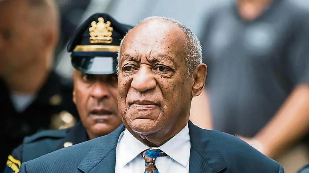 
                                    Un jurado condena a Bill Cosby al pago de 19 millones a una mujer a la que violó tras drogarla
                                