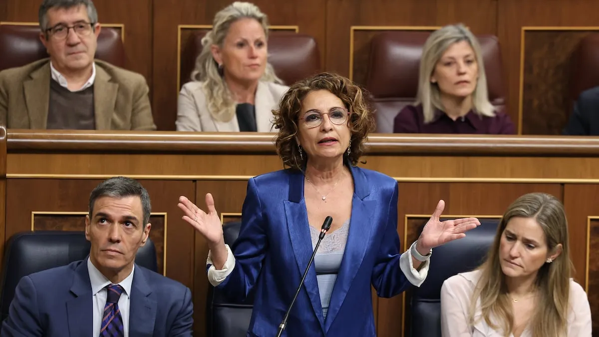 La convocatoria precipita el cambio de Gobierno más difícil: sustituir a María Jesús Montero