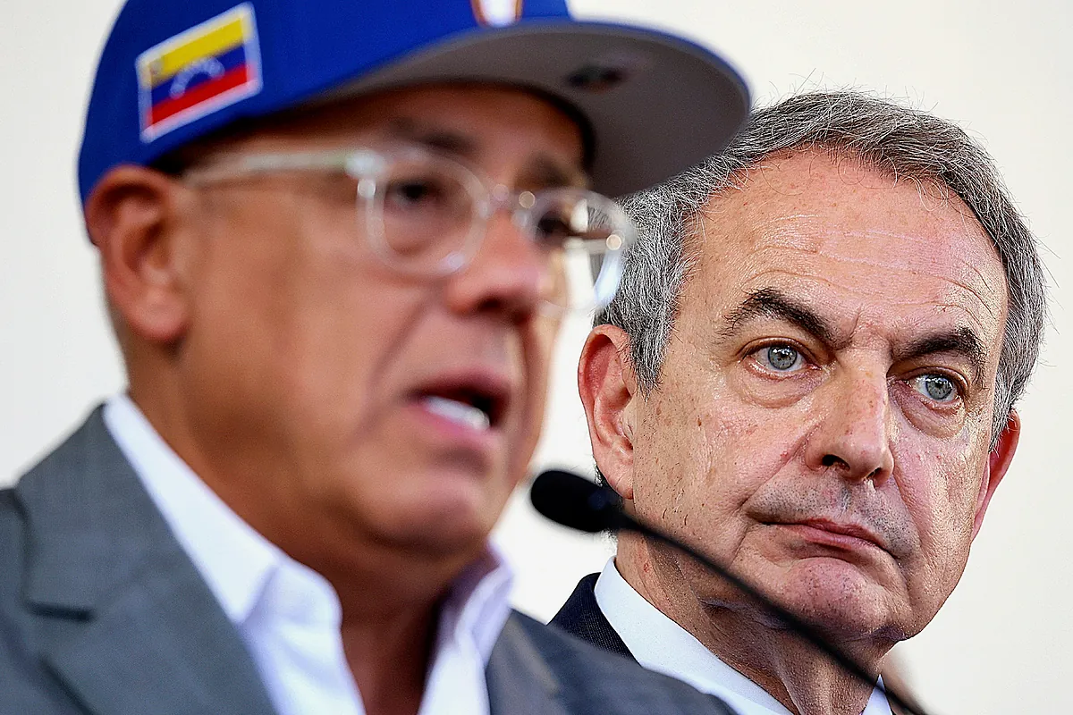 El pagador de Zapatero cobró 1,2 millones por hacer favores a empresas en Venezuela y China