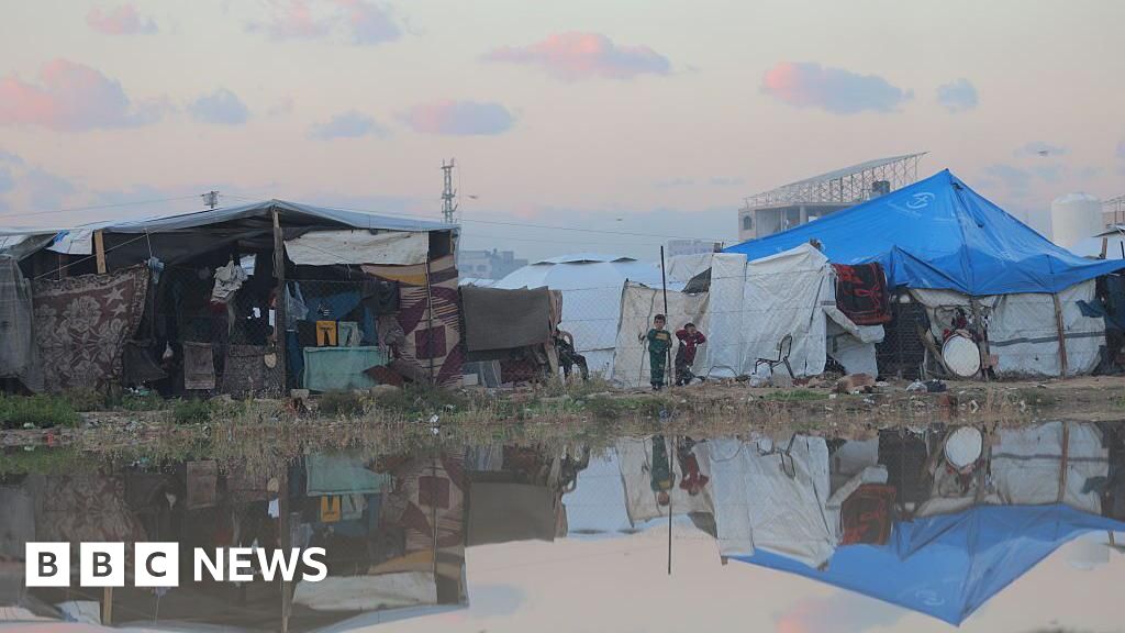 Heavy rains worsen conditions for displaced Gazans, UN warns