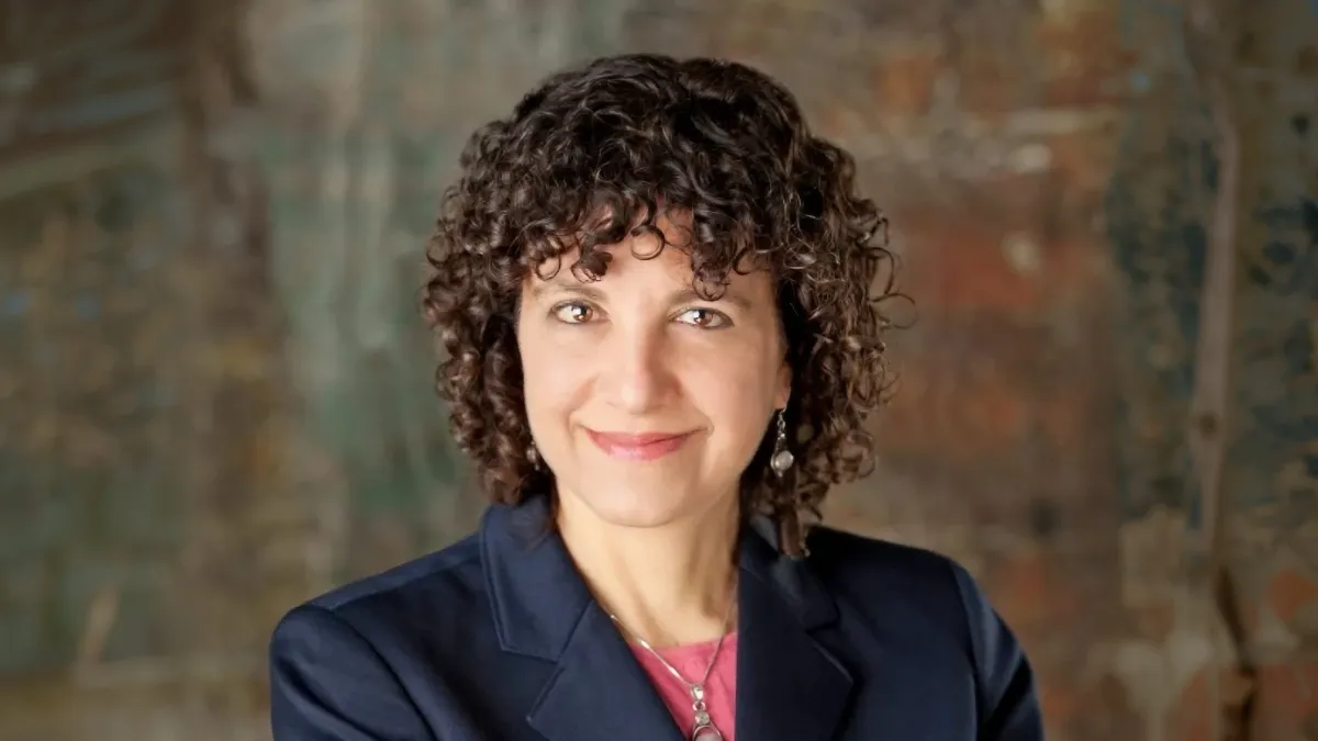 
                                  Becca R. Levy, investigadora de Yale: “Las personas con creencias más positivas sobre la vejez viven más años”
                              