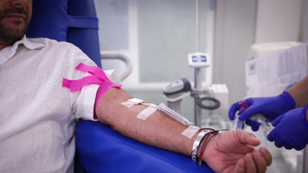 
                                                                                                Que un paciente llegue en buenas condiciones al quirófano, medida clave de ahorro de sangre
                                                                                            