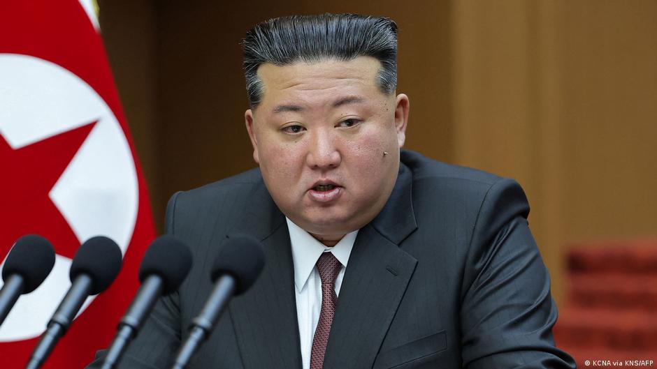Machthaber Kim bleibt Präsident in Nordkorea