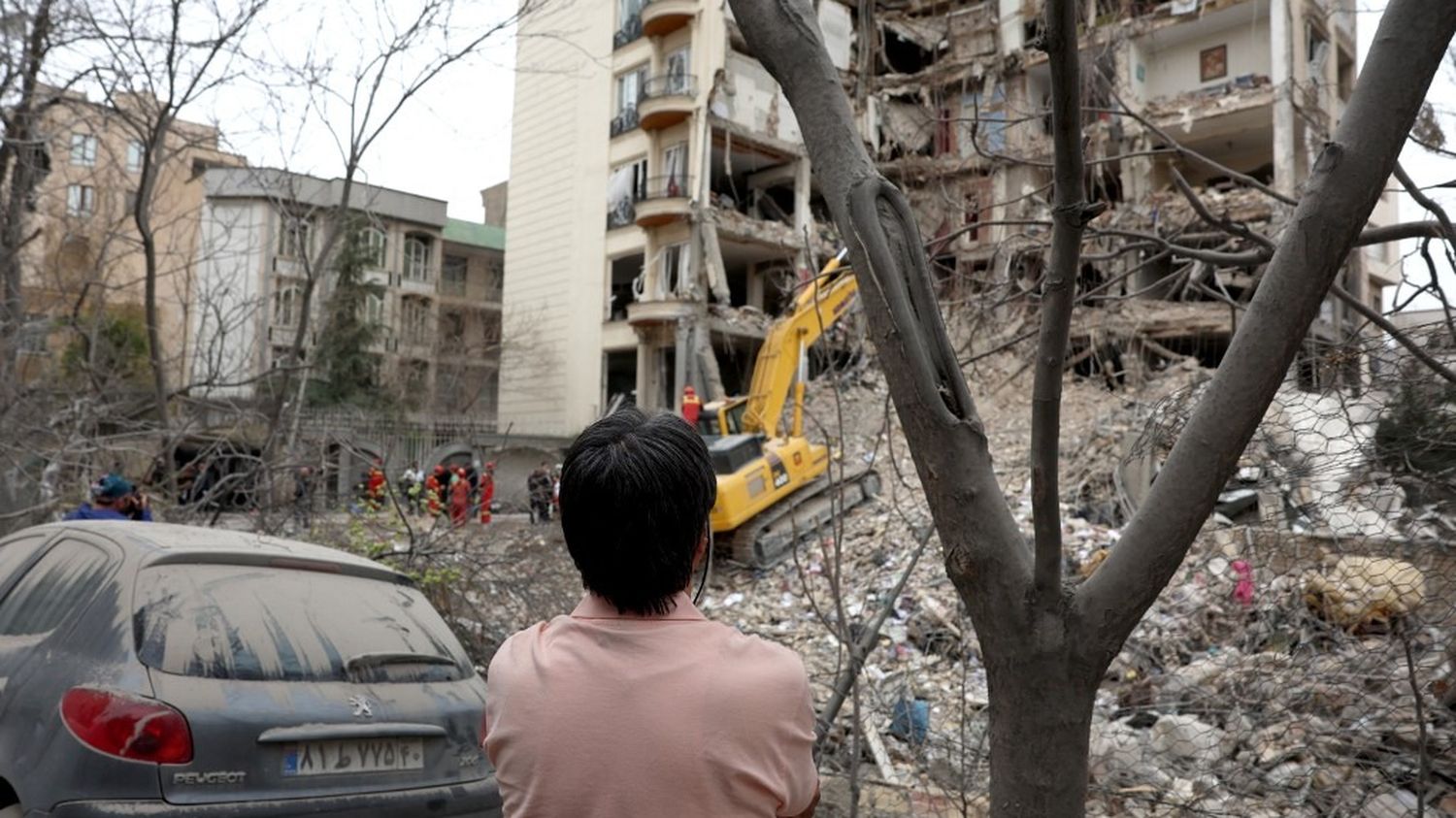 Guerre au Moyen-Orient : "plus de 50 000 immeubles" ont-ils été détruits en Iran en trois semaines ?