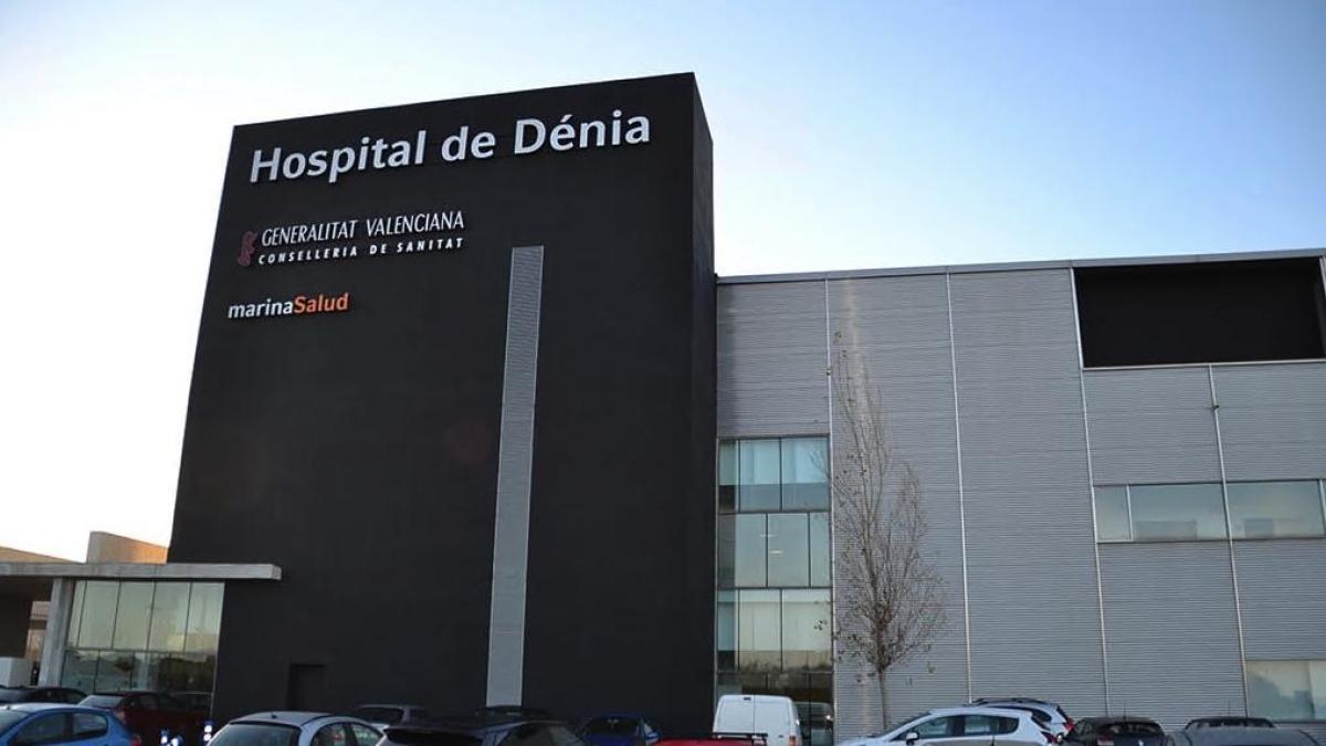 La sanidad valenciana investiga una posible muerte por meningitis de una joven de 17 años en el Hospital de Dénia