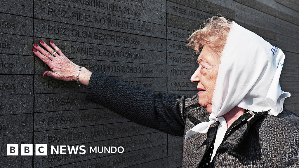 "Jamás se nos cruzó por la cabeza que iba a ser tan siniestro": los recuerdos del día del golpe de Estado que hace 50 años cambió Argentina