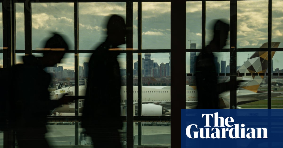 Canada’s population drop reflects souring of attitudes to immigration