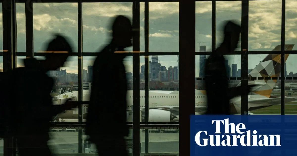 Canada’s population drop reflects souring of attitudes to immigration