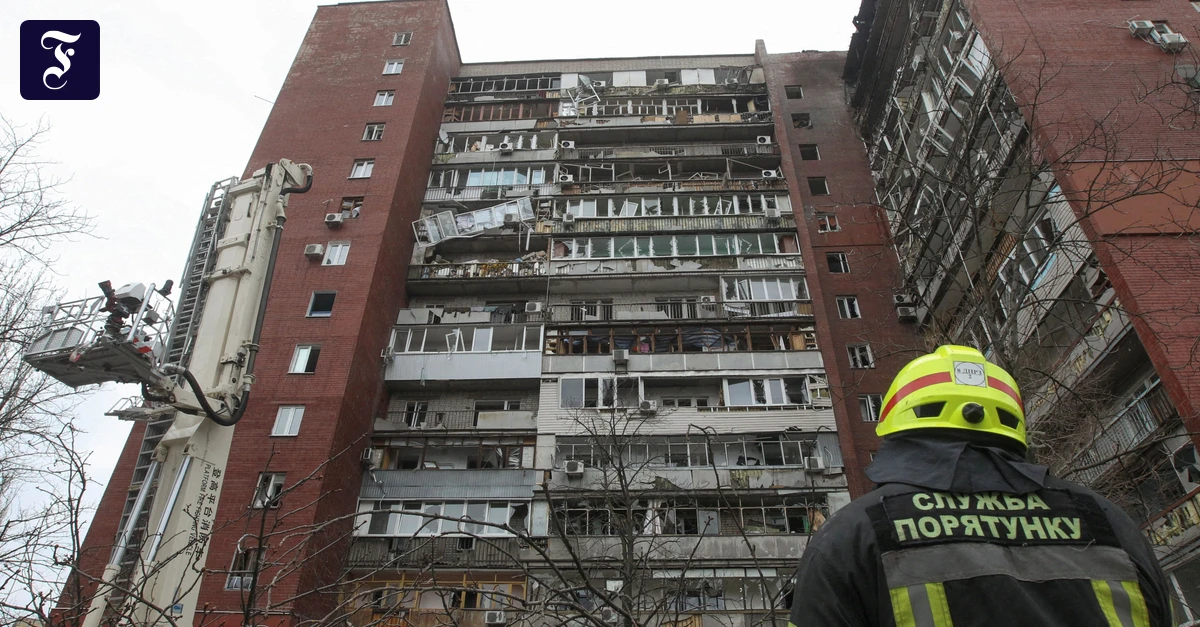 Tote und verletzte: Ukraine meldet russische Angriffe mit über 400 Drohnen und Raketen