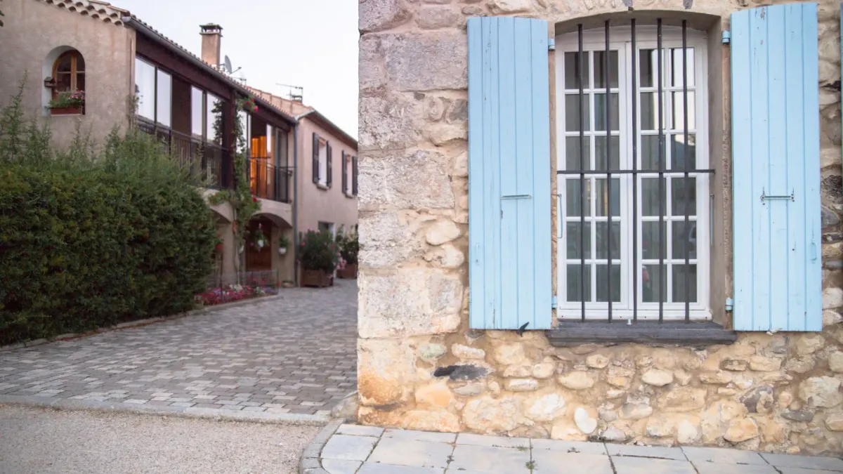 
         Cómo afecta en la declaración de la Renta tener una casa vacía 
    