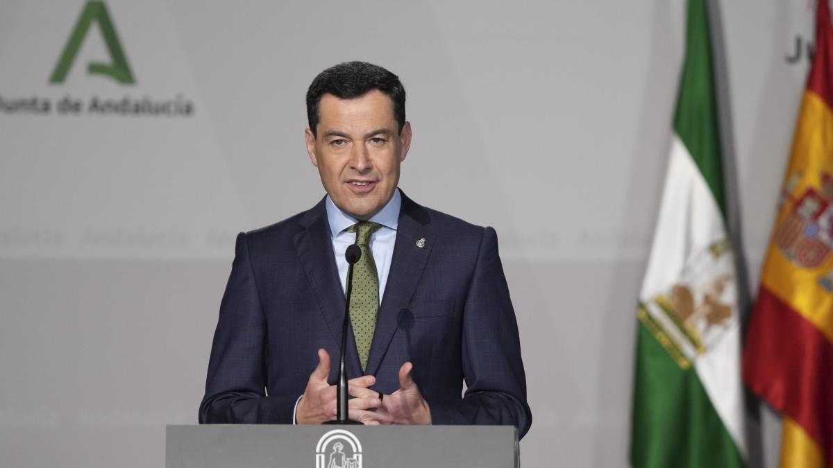 
                       Moreno resta opciones a Montero y evita que Vox condicione su estrategia para el 17M
                   