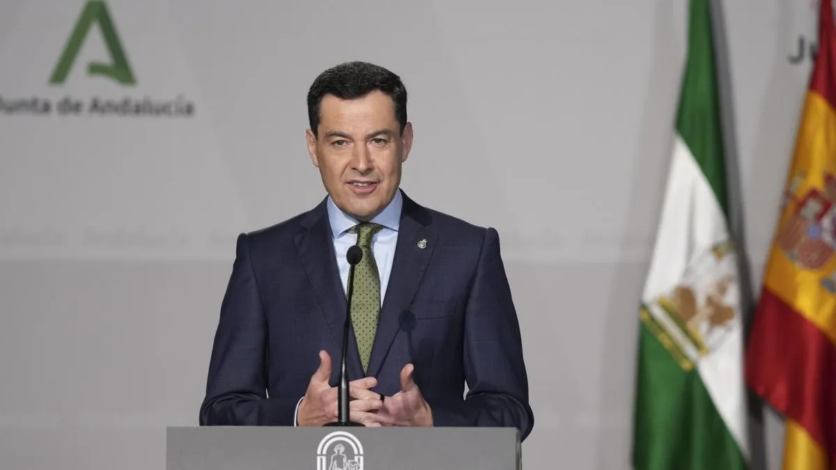 
                       Moreno resta opciones a Montero y evita que Vox condicione su estrategia para el 17M
                   
