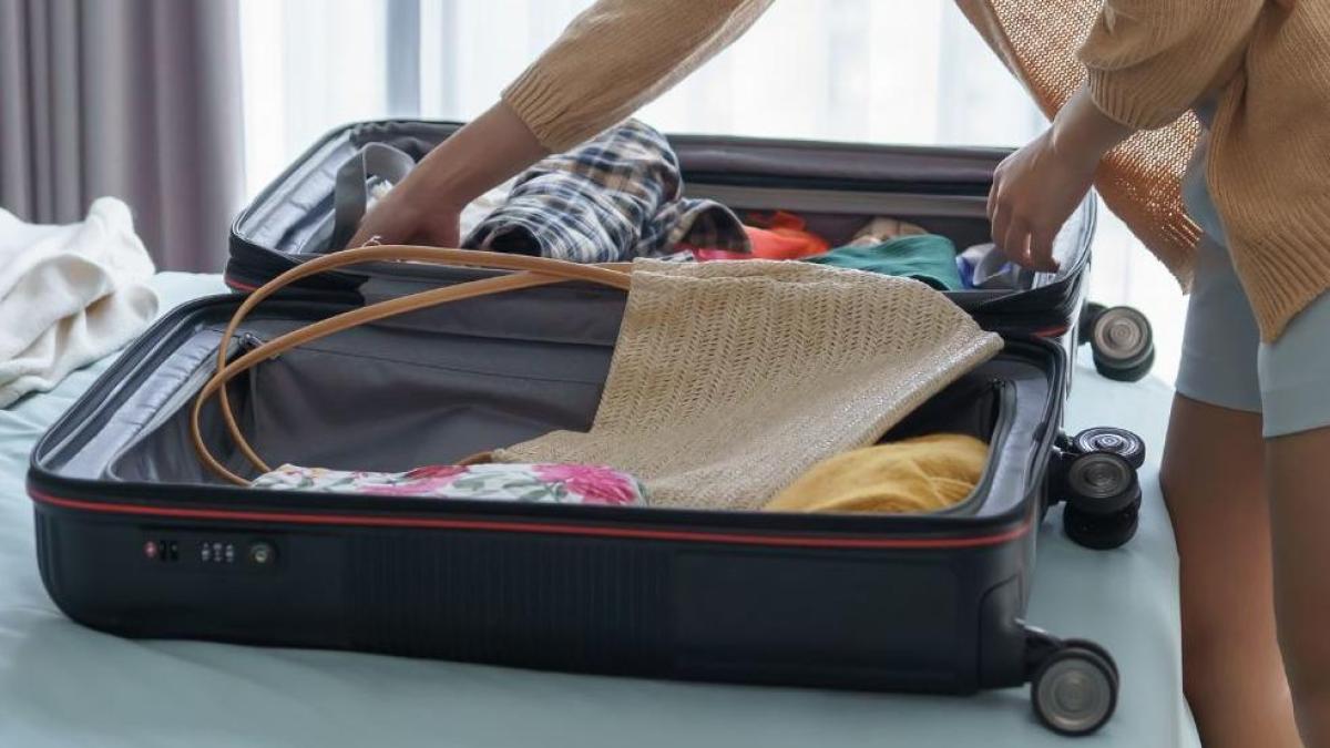 
                                                                                     10 productos imprescindibles que todo viajero debe llevar en Semana Santa
                                                                                 