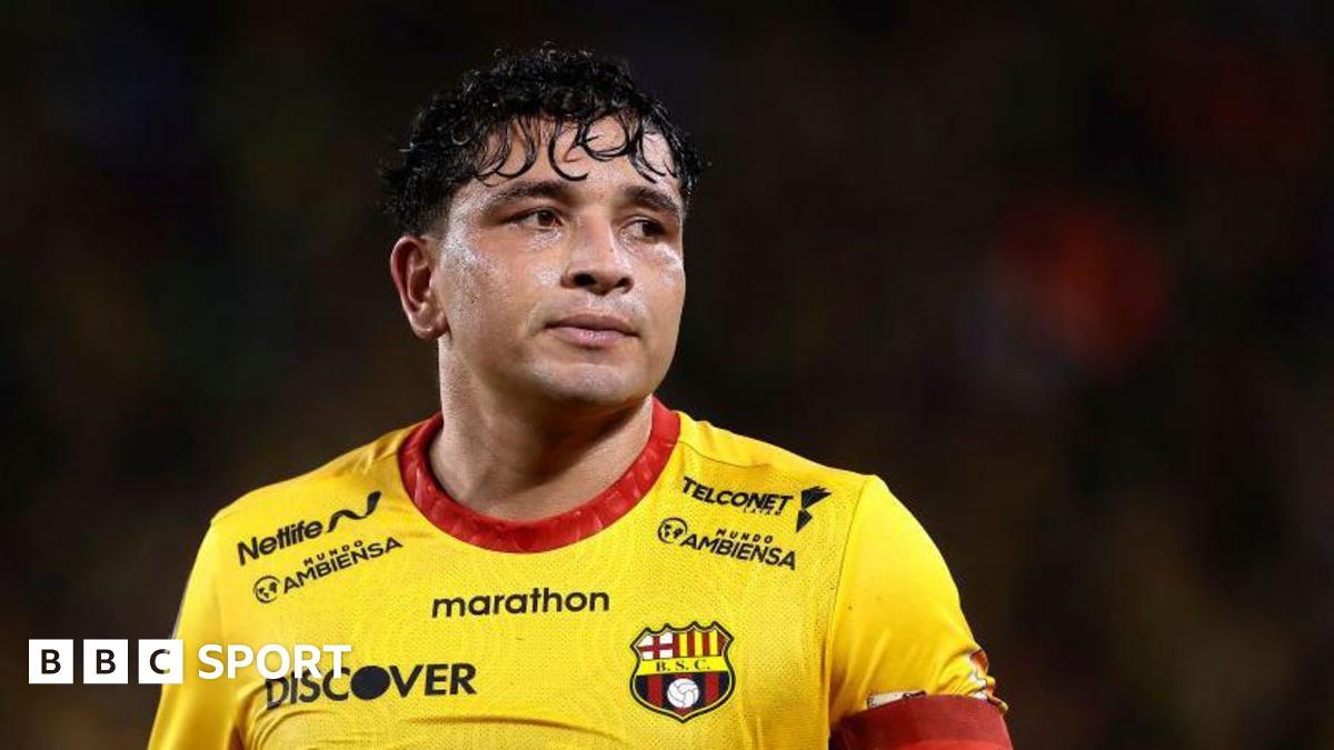 Ecuador defender Pineida killed in shooting