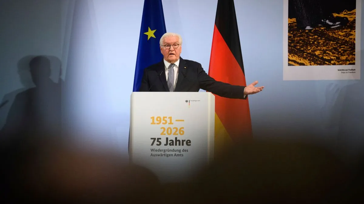 Iran-Krieg: Frank-Walter Steinmeier belehrt Friedrich Merz