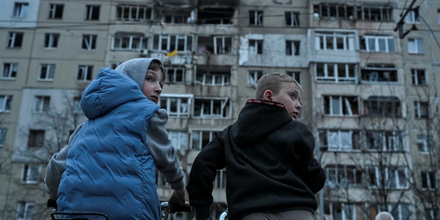 EN DIRECT, guerre en Ukraine : plus de 1 000 drones russes lancés en vingt-quatre heures, soit « l’une des attaques les plus massives », selon l’armée de l’air ukrainienne