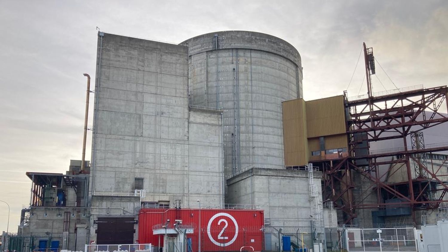 Plus de quatre ans après la chute d'un salarié à la centrale nucléaire de Chinon, en Indre-et-Loire, EDF renvoyée devant la justice