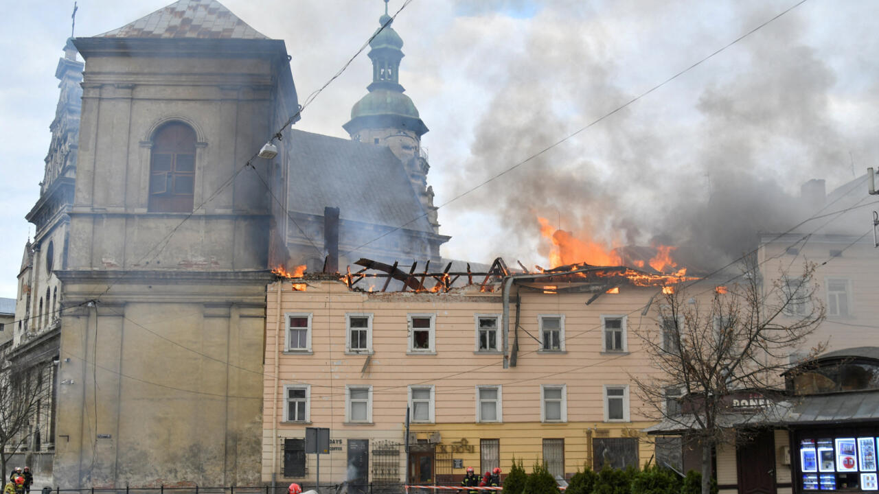 L'Ukraine visée par une des pires attaques aériennes en plein jour de l'armée russe