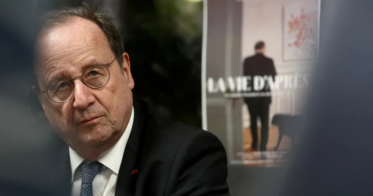 « Cette séquence, c’est un caillou dans la chaussure » : fragilisé par les municipales, François Hollande tente d’embrayer sur la présidentielle