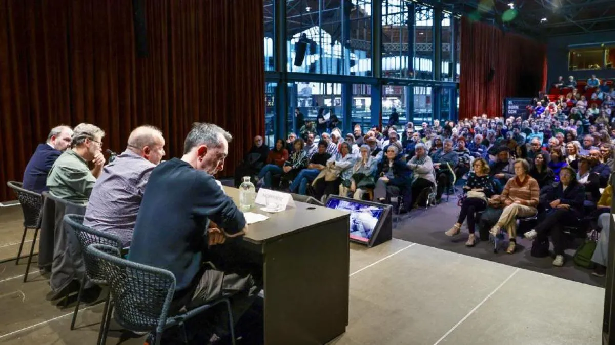 
                            ¿Estaba girado el foro de Barcino? La nueva teoría confronta a los arqueólogos
                        