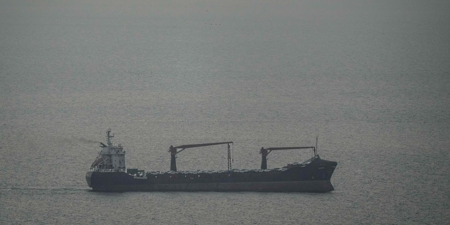 EN DIRECT, guerre au Moyen-Orient : l’Iran affirme que les « navires non hostiles » peuvent emprunter le détroit d’Ormuz