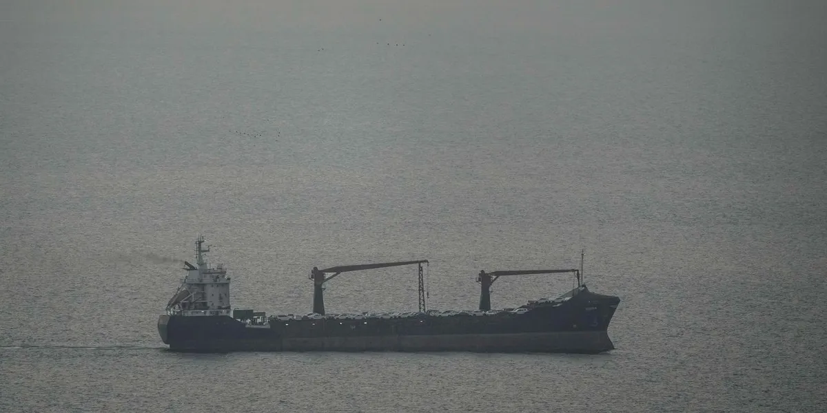 EN DIRECT, guerre au Moyen-Orient : l’Iran affirme que les « navires non hostiles » peuvent emprunter le détroit d’Ormuz