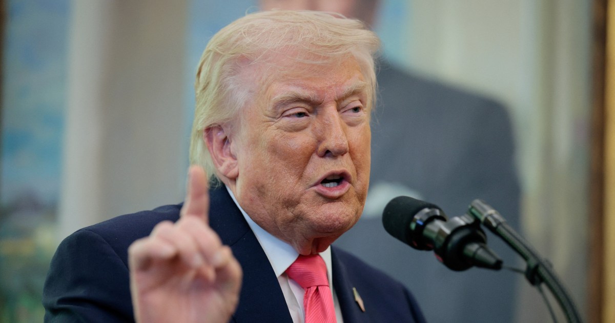 Trump keeps up claims of talks with ‘the right people’ in Iran