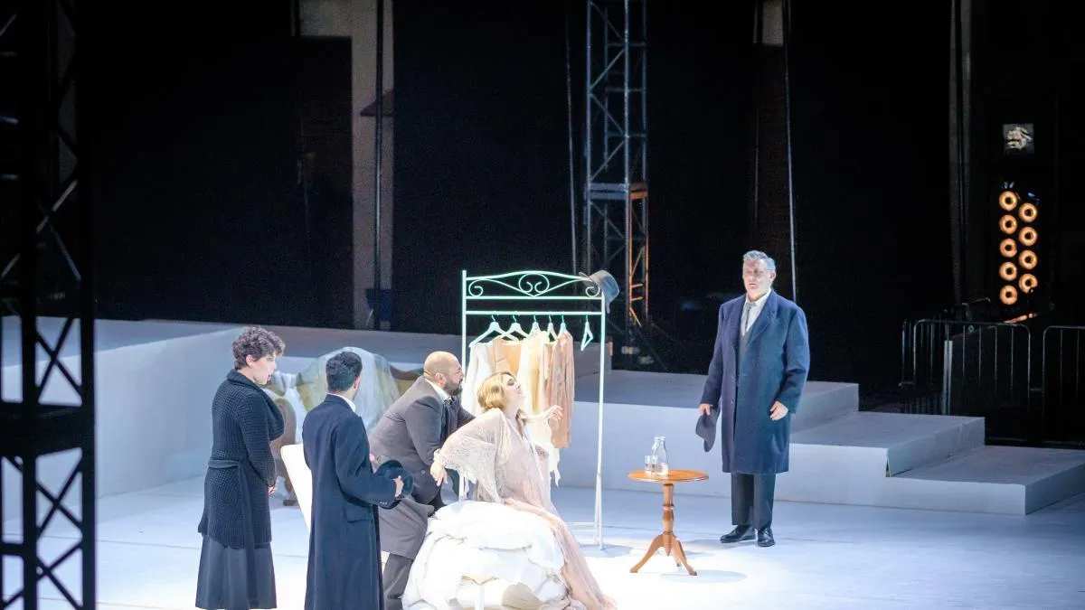 El alcalde que aborrece la ópera