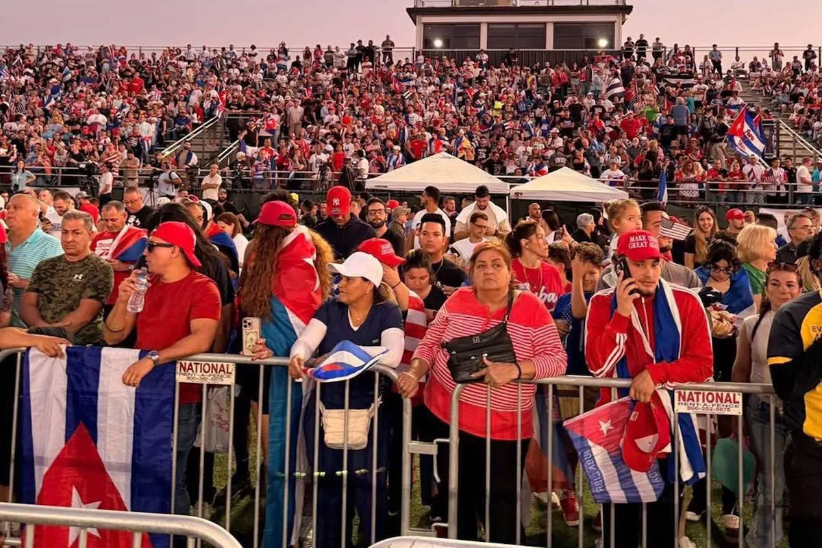 La comunidad cubanoamericana sale a la calle en Miami por la libertad de Cuba: “Hay que sacarlos a la fuerza”